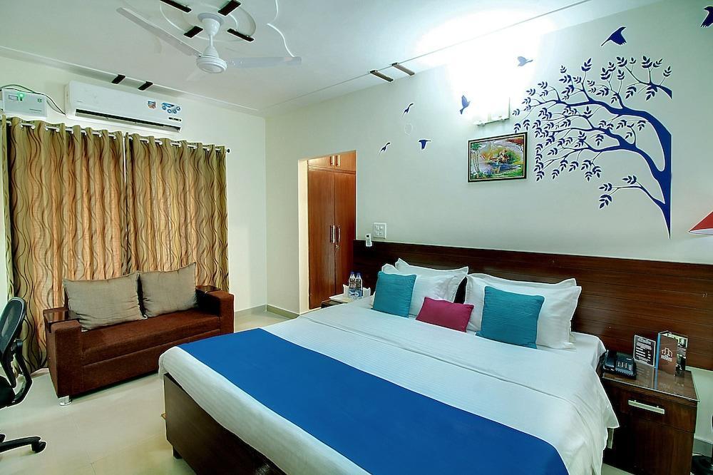Hotel STAAYZ Premium Gurgaon Exterior foto