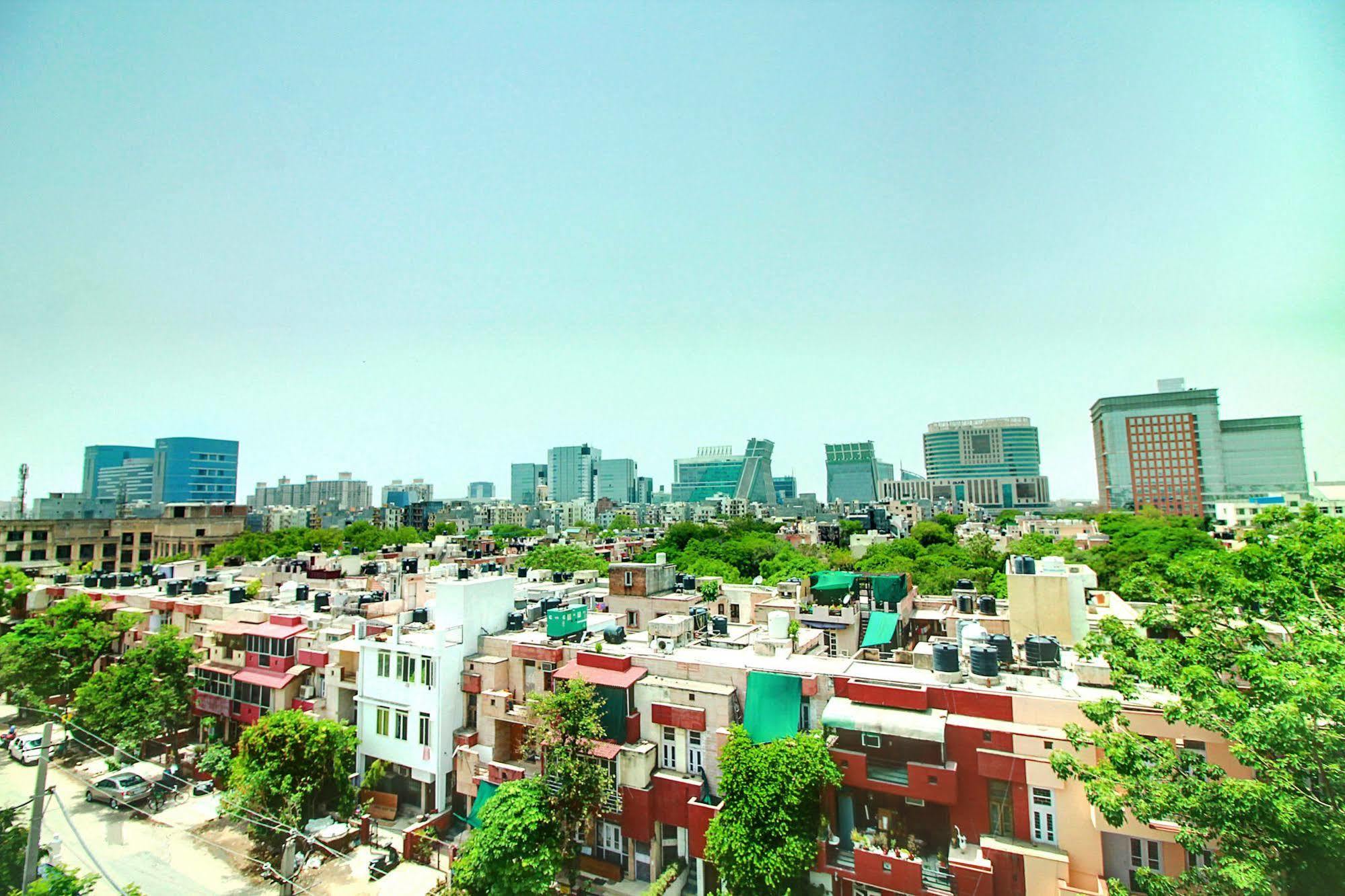 Hotel STAAYZ Premium Gurgaon Exterior foto